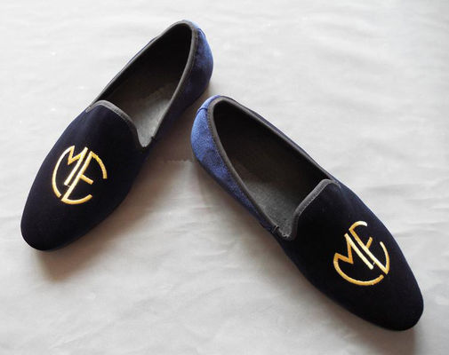 Estilo bordado Homem Blue Suede Loafers, elegância / Moda Velvet Slip On Sneakers