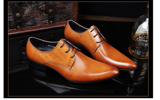 Pernas pontiagudas vestido de casamento masculino sapatos amarelo renda para cima sapatos Oxford feitos à mão