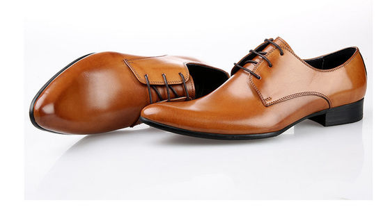 Pernas pontiagudas vestido de casamento masculino sapatos amarelo renda para cima sapatos Oxford feitos à mão