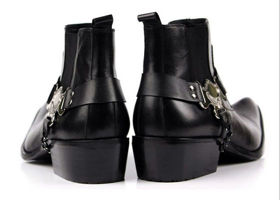 Botas de calcanhares personalizadas para homens Slip On Winter Slip On Boots Homens com Mental Chain