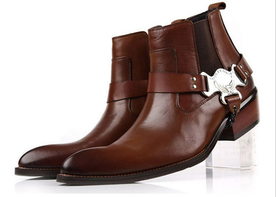 Botas de calcanhares personalizadas para homens Slip On Winter Slip On Boots Homens com Mental Chain