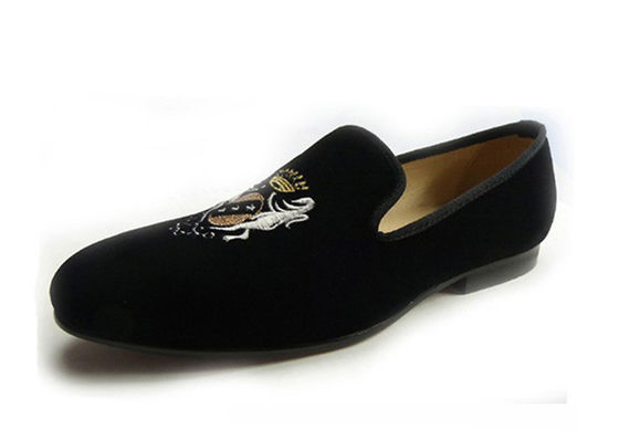 Slip On Loafers de Veludo bordados feitos à mão Sapatos Casual Flat de Salto Baixo para Homens