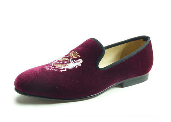 Slip On Loafers de Veludo bordados feitos à mão Sapatos Casual Flat de Salto Baixo para Homens