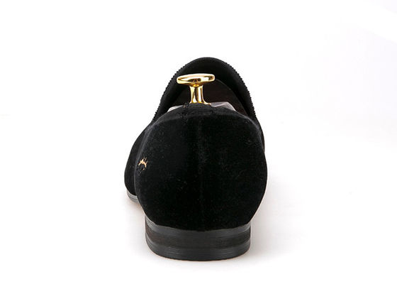 Luxo Homens Velvet Loafers Faixa Casual Estilo Preto Velvet Suede Sapatos