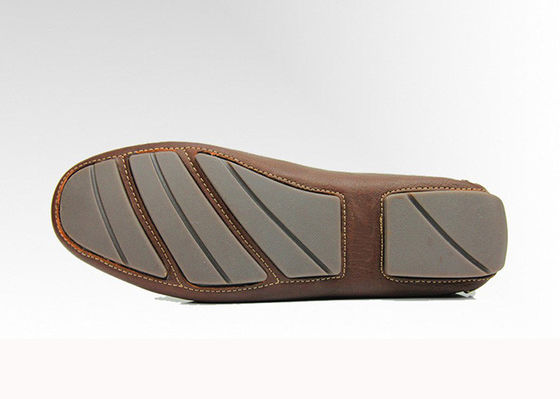 Loafers de couro masculino castanho personalizados Loafers de couro planos feitos à mão