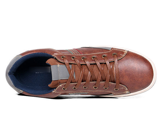 Homens de colagem de couro, atacadores, calçados, calçados casual, calçados de Oxford para o verão.