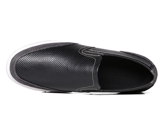 Verão Homens feitos à mão Slip On Sneakers Hollow Out Men's Black Driving Loafers