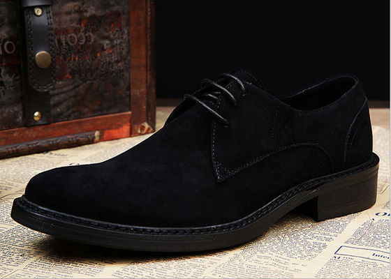 Sapatos britânicos de estilo cinza / preto Oxford, calçados de couro masculino e camurça