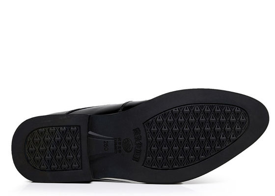 Sapatos masculinos de elevador de laço preto de Oxford