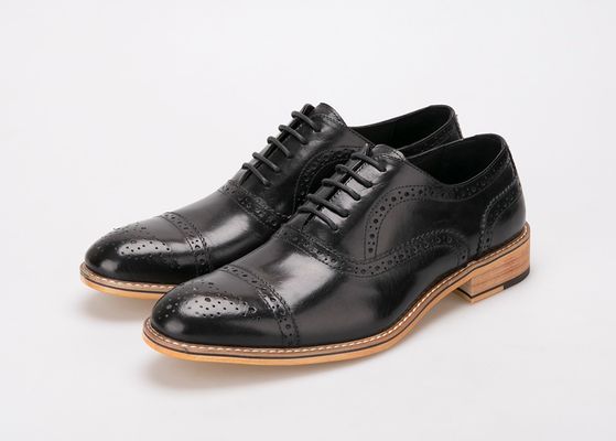 British Style artesanal Calçados de vestido masculino Couro genuíno Oxford Brogues Calçados formais