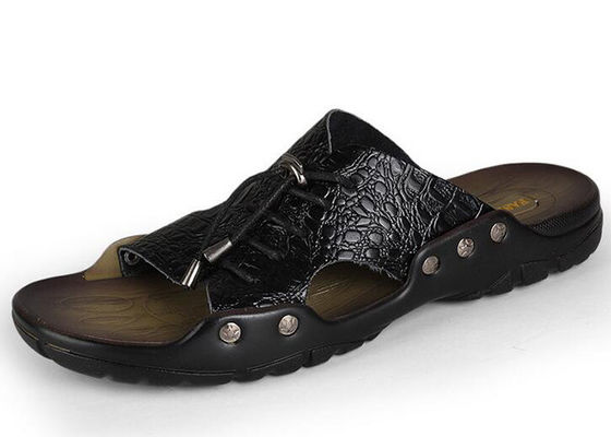 Sapatilhas de verão de couro masculino, sapatos de couro personalizados.