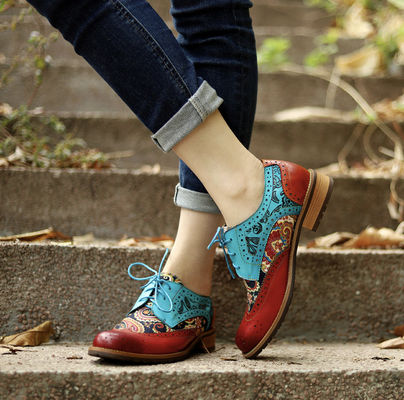 Sapatos de Mulheres Brogue Oxford Multicolor Sapatos de Mulheres Derby de Couro
