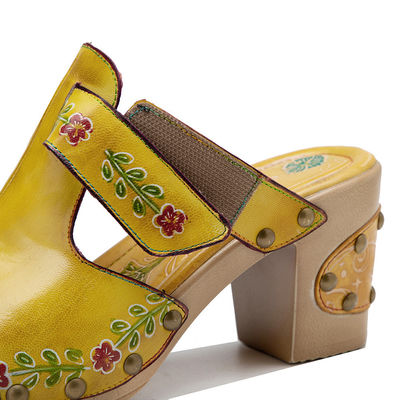 Moda Amarela Sandálias Femininas Floral T-Strap Ladies Leather Clogs Sandálias