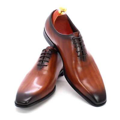 Sapatos de roupa masculina de couro genuíno Itália Sapatos de negócios pretos / castanhos