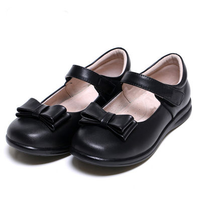 Patente de couro sapatos escolares unisex salto plano com laços sola de borracha