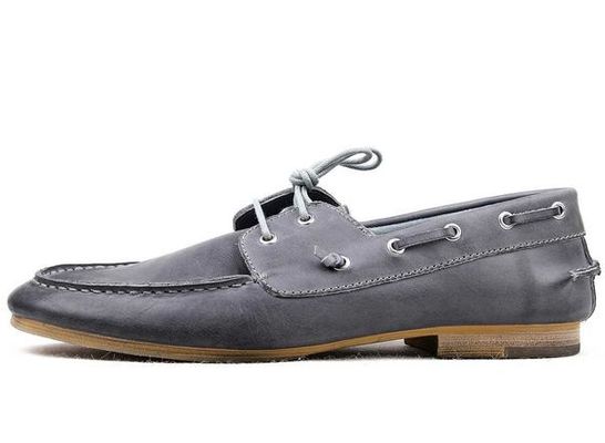 Sapatos de casa de luxo de couro escaldado