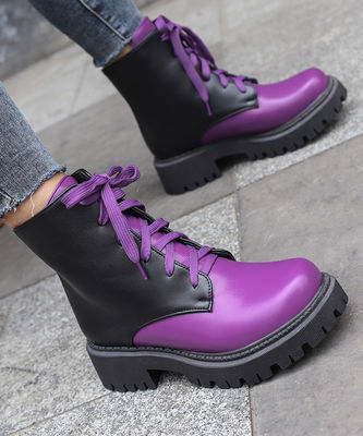 Soluça de borracha Botas de couro femininas Preto Botas de estilo militar para padrões