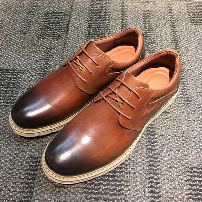 Botas de couro, calçado casual para homens, calçado casual para homens.