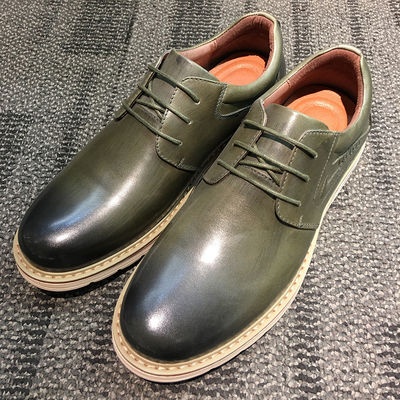 Branco Cor Suede Couro Homens Calçado Casual Flat Sneakers Lace Up Tipo de fechamento