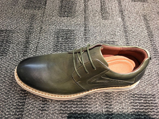 Branco Cor Suede Couro Homens Calçado Casual Flat Sneakers Lace Up Tipo de fechamento