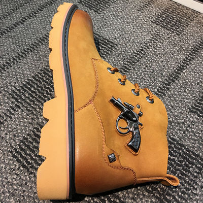 Botas de couro masculino para motocicletas, plataformas, salto alto, top deslizante, tênis