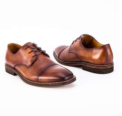 Roupas de noiva impermeáveis para homens Sapatos com atacadores de salto plano Sapatos com listras
