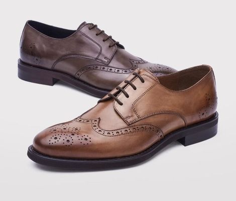 Calçados de couro para homens de outdoor, de cor mista, pés quadrados, luxo, calçados para homens.