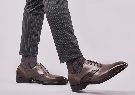 Moda Homens Sapatos de Vestido Formal De Couro Alegre Homens Sapatos de Vestido Preto