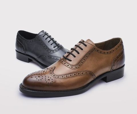 Sapatos de negócios, calçado casual, calçados de festa, calçados para homens.