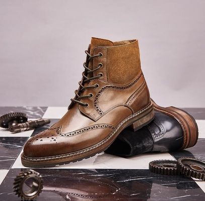 Pernas pontiagudas, sapatos de couro castanho, botas de couro Chelsea, botas de couro com atacadores, botas de tornozelo para festa.