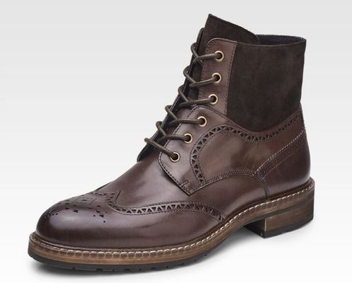 Pernas pontiagudas, sapatos de couro castanho, botas de couro Chelsea, botas de couro com atacadores, botas de tornozelo para festa.
