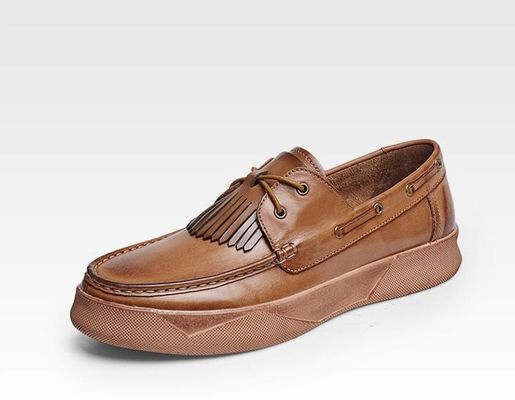 Calçados customizados para homens com cordões confortáveis Calçados para homens casual