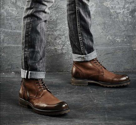 Botas de couro castanho, de couro genuíno, botas de cowboy Martin.