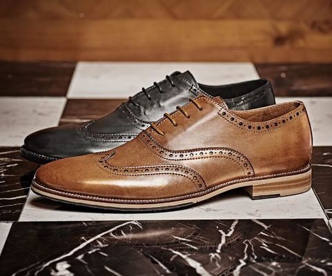 Sapatos personalizados de vestido de noiva para homens feitos à mão de couro de grãos inteiros