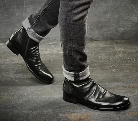 Botas de calcanhar masculino de pé redondo de couro genuíno Botas de elevador masculino casual