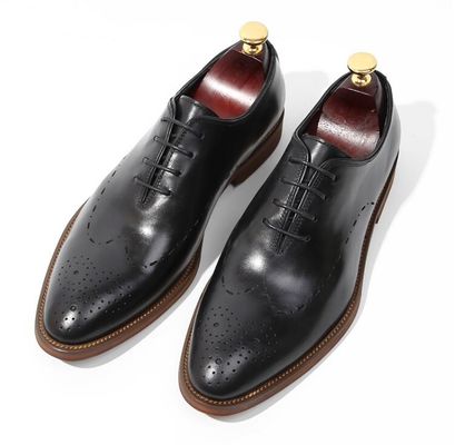 Patente feita à mão Vestido de casamento masculino de couro Sapatos Oxford estilo com listras pretas