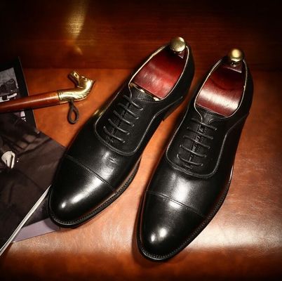 Sapatos de negócios com forro de couro genuíno