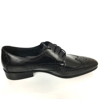 China Atacado Oxfords Desenho Italiano Sapatos de Moda Homens de luxo Oxford vestido Sapatos de casamento Borracha