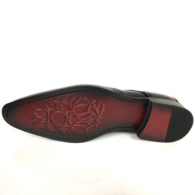 China Atacado Oxfords Desenho Italiano Sapatos de Moda Homens de luxo Oxford vestido Sapatos de casamento Borracha