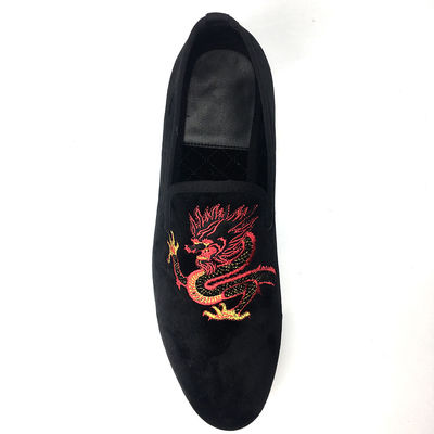 Slip On Homens Suede Negro Tassel Loafers Com Couro Vermelho