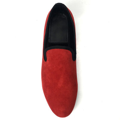 Sapatos de veludo de estilo real de homens