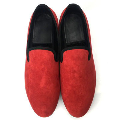 Sapatos de veludo de estilo real de homens