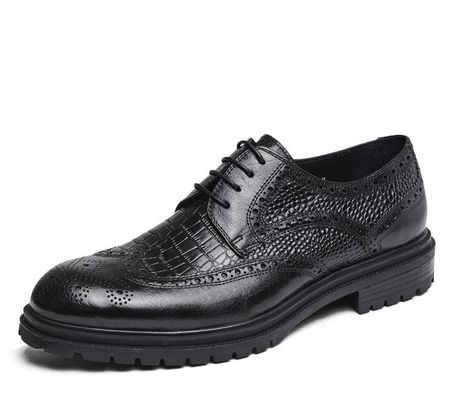 Brogues Casual Homens Vestido de Couro Sapatos Respiráveis Polícia Loafer