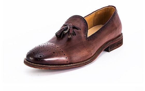 Verão Loafers de couro masculino castanho Slip On Brogue Tassel Loafers