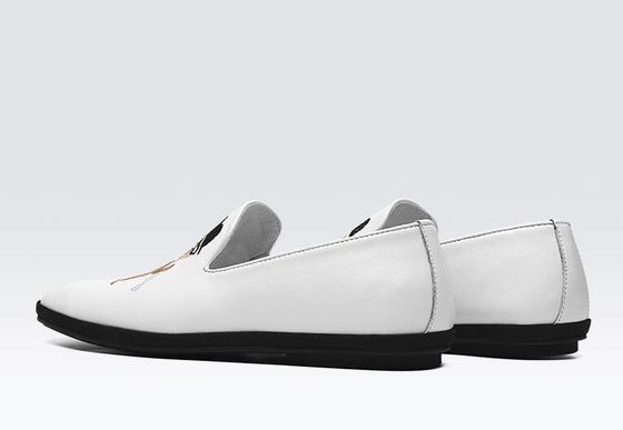 Loafers de couro macio e plano pintados à mão, impressos, Loafers de padrão masculino