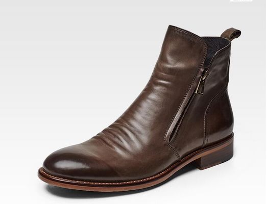 Botas de pele, preto / marrom, botas de combate, botas de borracha.