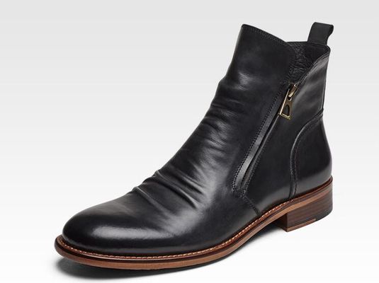 Botas de pele, preto / marrom, botas de combate, botas de borracha.