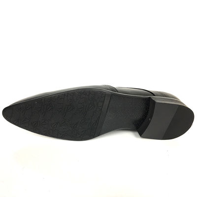Europa Tamanho 39 - 47 Sapatos de vestido de noiva de homens / Sapatos de couro com renda Brogue
