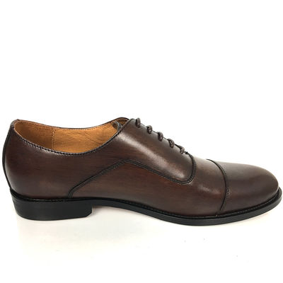 Pés pontiagudos de couro genuíno, vestido de couro masculino, sapatos de negócios, festa de casamento.