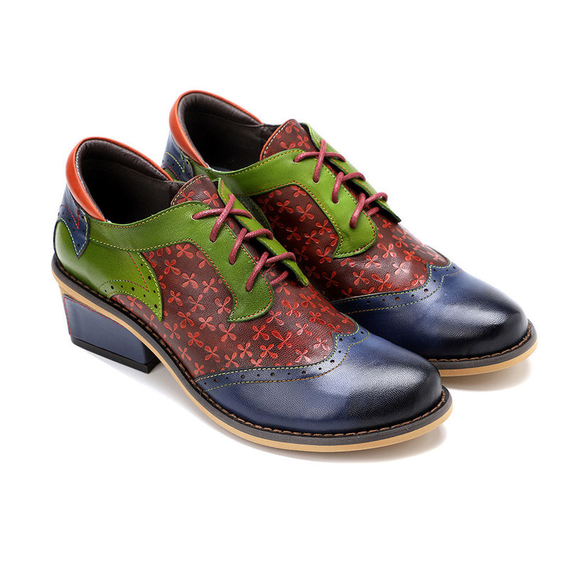 Moda Sapatos de vestido feminino Pedaço pontiagudo ponta de asa Sapatos coloridos de couro vintage